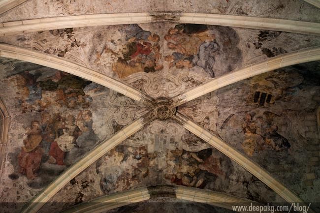 Painted roof at Selexyz