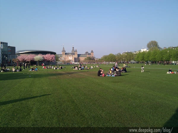 Picnic at the park outside Concertgebouw