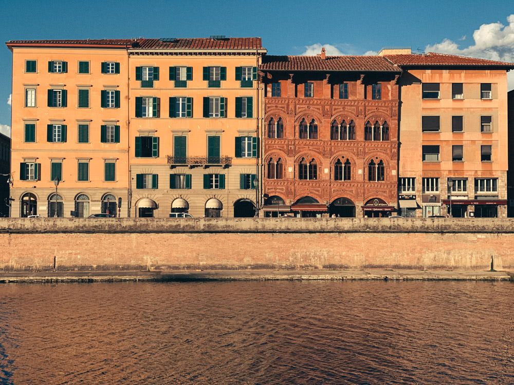 Sunlit Facades