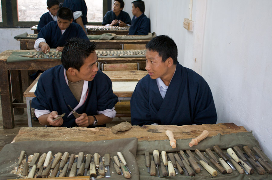 The wood carving class at the Thimpu art school