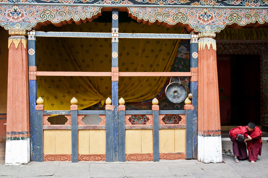 Boy monks in a friendly fight